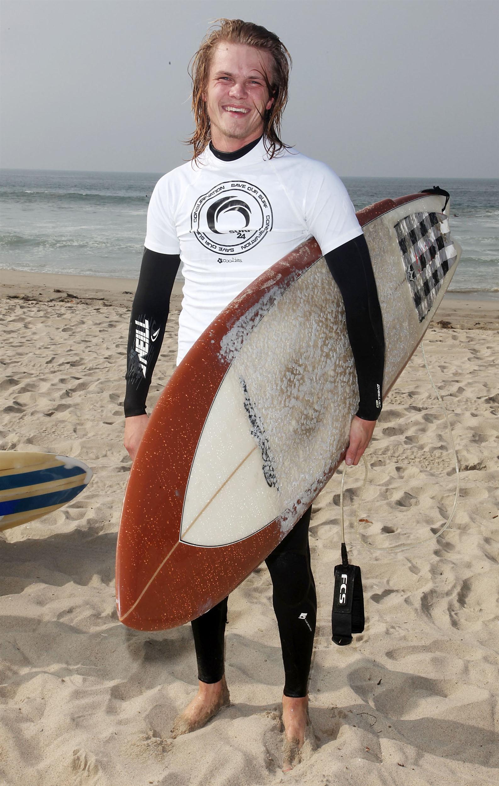 4th Annual Project Save Our Surf's 'SURF 24 2011 Celebrity Surfathon' - Day 1 | Picture 103974